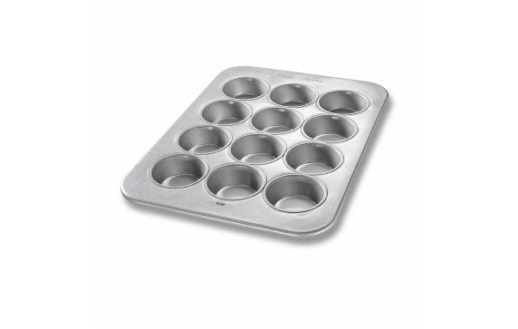 Chicago Metallic 43645 Large Muffin Pan 12-7/8" X 17-7/8" Overall Makes (12) 3-1/4" Dia. Muffins
